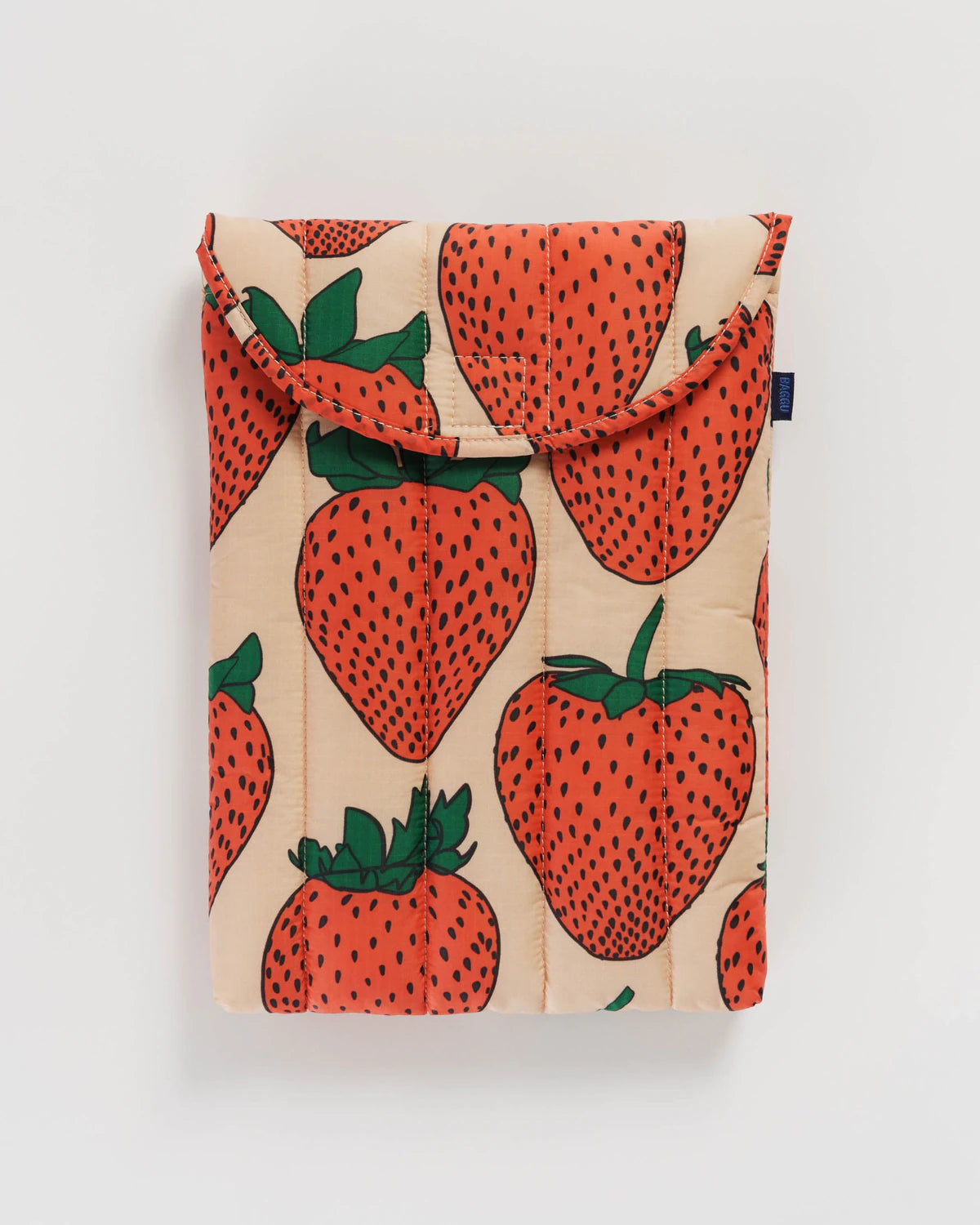 puffy-laptop-sleeve-13-strawberry