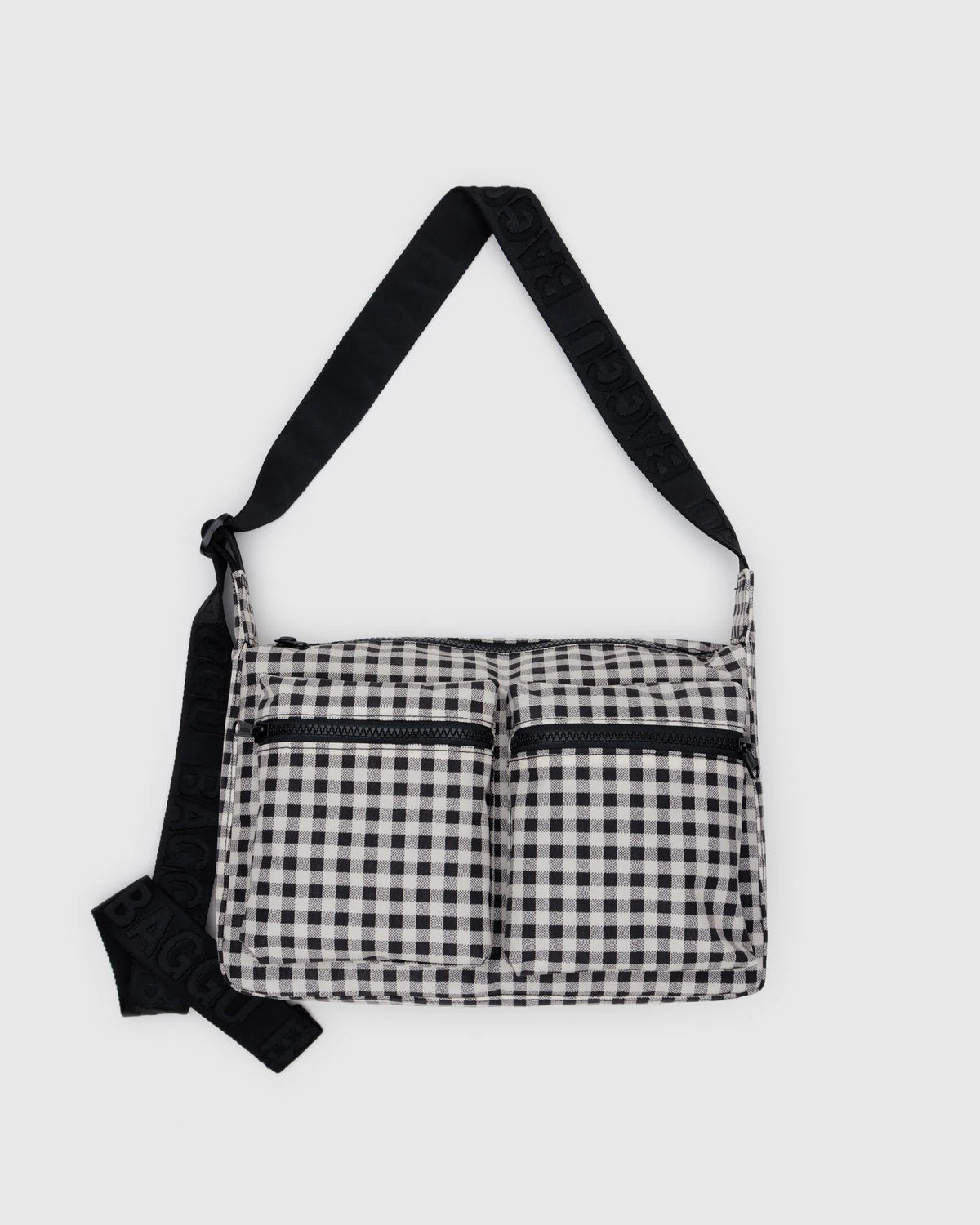medium-cargo-crossbody-black-white-gingham