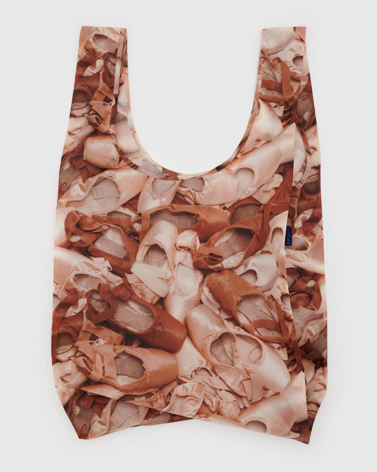 big-baggu-pointe-shoe