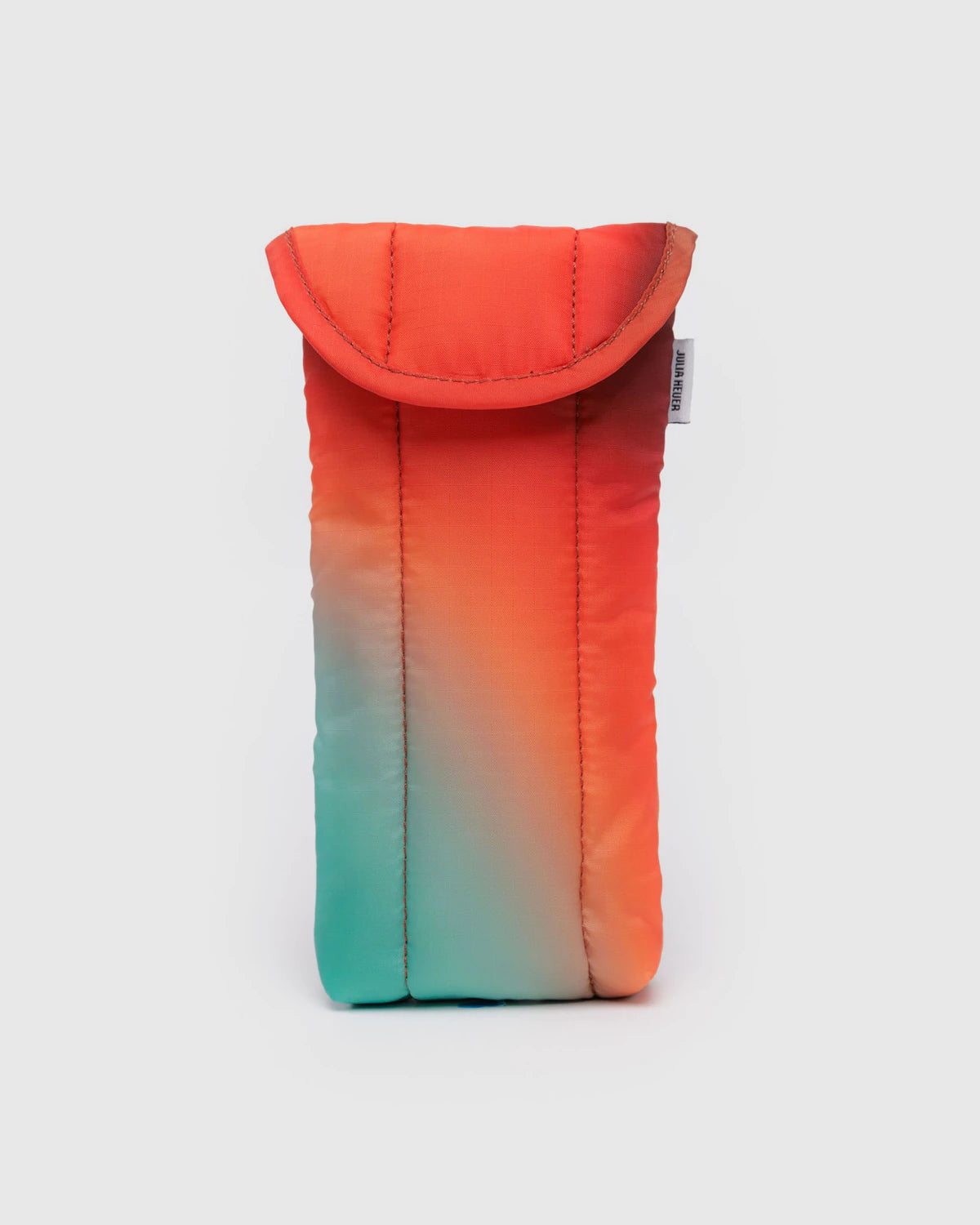 puffy-glasses-sleeve-rain